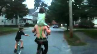 Unicycling shoulder ride