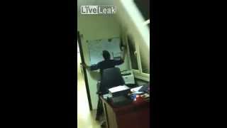 Indian scared shitless from electrical wire - ударило током