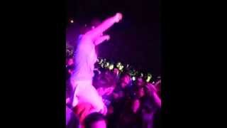 concert shoulder riding 567