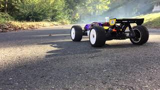 LOSI 8IGHT T RTR ?? 12 TANKS IN LETS SEE WHAT SHE CAN DO ⛽️???