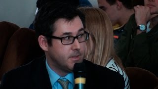 Брайан Кемпбелл ( Brian Campbell ): Крим - це частина України