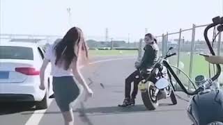 FUTBOLCHI  QIZ