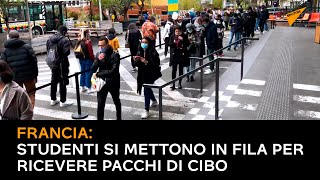 Francia: studenti si mettono in fila per ricevere pacchi di cibo