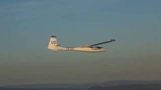 Ettermiddags akroshow med en SZD-59 (LN-GUD)