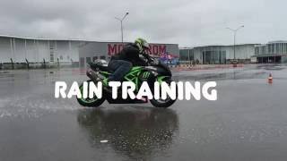 Rain Stuntriding