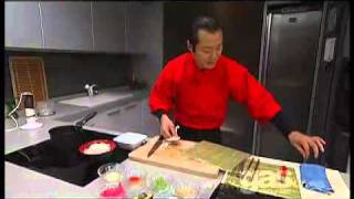 IP Man del Sushi ( Hung Fai haciendo un uramaki)