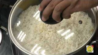Andhra Chicken Pulao - By VahChef @ VahRehVah.com