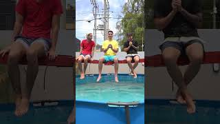 EL PEOR PRIMO CAE AL AGUA !!