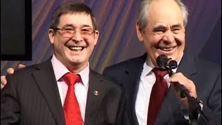 Два М. Шаймиева поздравляют Салавата Фатхетдинова, сначала один, потом второй!