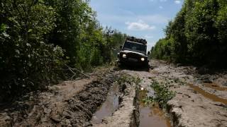 Land Rover Defender 110 Offroad