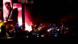 R.E.M. & Editors "Orange Crush" Helsinki 2008