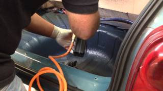 Aplicación de prueba recubrimiento body extreme aislante anti corrosion y anti ruido