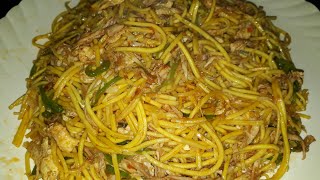 Chicken noodles with Schezwan sauce