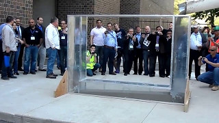 Self Consolidating Concrete - U-box demo