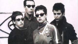 As Mercenárias -- Ação da cidade