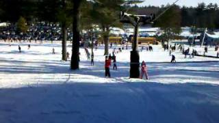 Max skiing.
