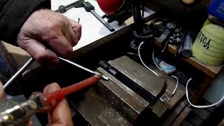 Как нарезать внутреннюю метрическую резьбу своими руками от Дачного мастера