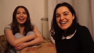 ДЕВУШКА ПРОХОДИТ РЕГРЕССИВНЫЙ ГИПНОЗ