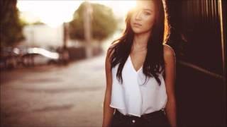 Estiva - Smiley Smilesworth (Original Mix)