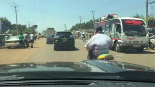 Busia Kisumu Highway - jamming Mawalking Radio