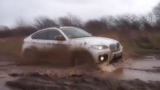bmw Х6 против нивы на бездорожье за  5 минут