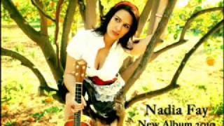 Nadia Fay - Becoming