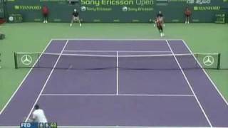 Federer backhand kicker!!!