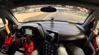 On-board at Le Mans with Tom Kristensen and Rob Widdows (front view)