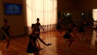 @ the Mangyongdae Children's Palace - Dance