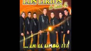 los lirios-novios cruzados