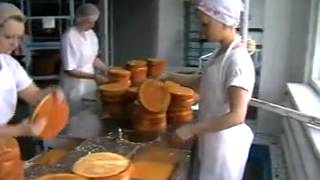 нарезкак бисквита на 2 -3 слоя