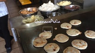 GuanacoPedia: Las pupusas  | Hey Maje