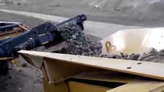 CONE CRUSHER SMI CST Работа питателя