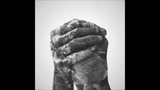 Francesca Lombardo – Terra