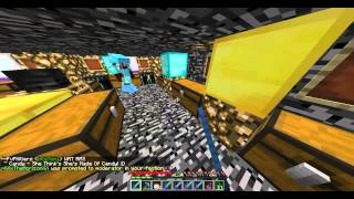 Minecraft Raiding a Rich Bedrock Base #4 - Beacons?! - Pro IV
