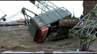 Падение кранов.Северное Хоседаю 300км от Усинска