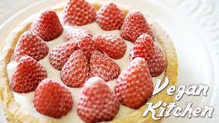イチゴたっぷり！！豆乳ヨーグルトを使った可愛いイチゴタルト！：How to make strawberry tart | Vegan Kitchen with ayano hayasaki