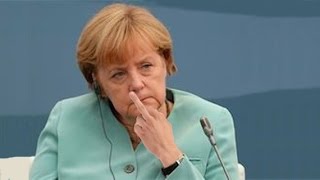 Сара Вагенкнехт по полной отчитала Ангелу Меркель. Немцы постепенно осознают что не правы!