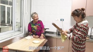 农民王小：祖传40年擀面杖，一碗打卤面欢笑婆媳，老爸都吃美了