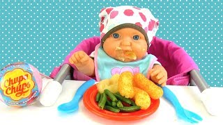 #Кукла Пупсик Кушает Обед Открывает Сюрприз Стульчик для Кормления Играем в Игрушки для девочек