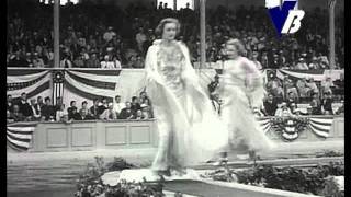 MODA FEMMINILE ANNI TRENTA