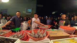 0114-16龍蝦叫賣 你絕對沒看過 這集終於喊了 這價格也未免太便宜 真的好刺激阿 看到流口水了 嘉義趙又廷海鮮拍賣109年星期二彰化社頭夜市89