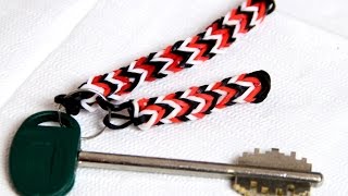 Как Сделать Брелок для ключей  из резинок Loom Bands