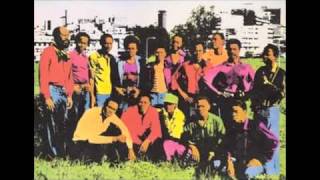 Orchestre Makassy - Cisca Pts 1 & 2 [ Mose Fan Fan] 1981