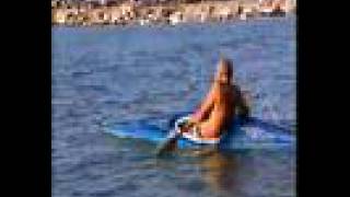 Funny canoeing - the whole beach starts laughing