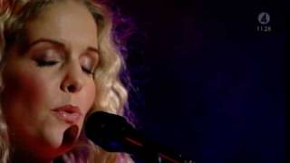 Sofia Karlsson - Frid på jord (TV4, Jan. 2010)