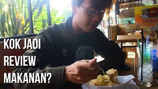Dari vlog pensi, jadi review makanan..