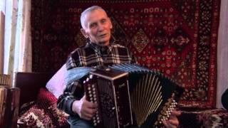 ИГРАЮТ КИРСАНОВСКИЕ ГАРМОНИСТЫ.