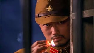 日軍將領火燒牢房，想趁機殺掉中國隊長，不料被女醫生看見，陰謀敗露！ 抗日