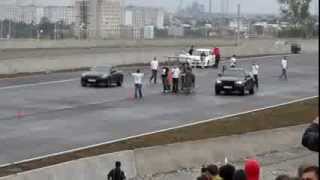 BMW X6 M VS NISSAN GTR